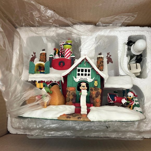 Disney Other Danbury Mint Disney Winter Wonderland Santas